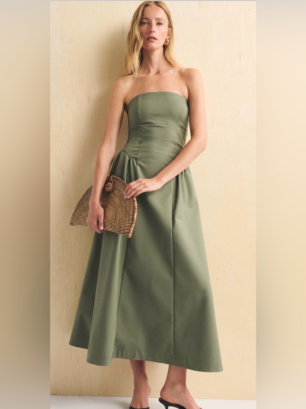 Abercrombie & Fitch Bra-Free Strapless Dipped-Waist Maxi Dress